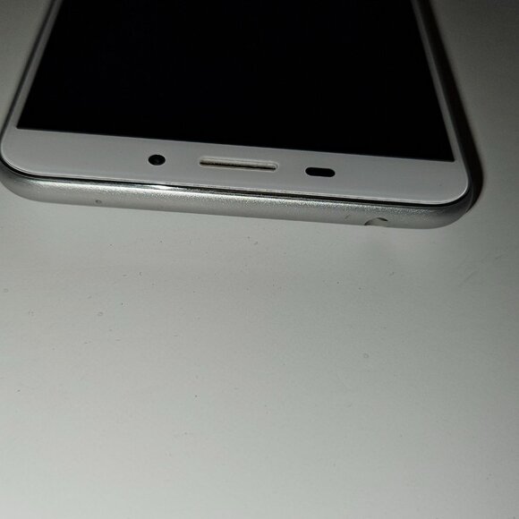 ASUS ZenFone 3 Max (Z01BDC) - 32GB Storage - Picture 8 of 14